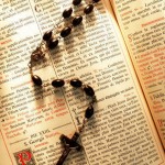 Octubre: Mes del Rosario (interesante artículo)