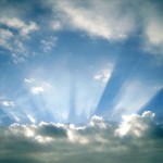 Hallan abandonado carro de Dennis Rodríguez (integrante de comunidades neocatecumenales)