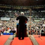 El Camino Neocatecumenal celebra un encuentro vocacional con 15.000 jóvenes en Cádiz?